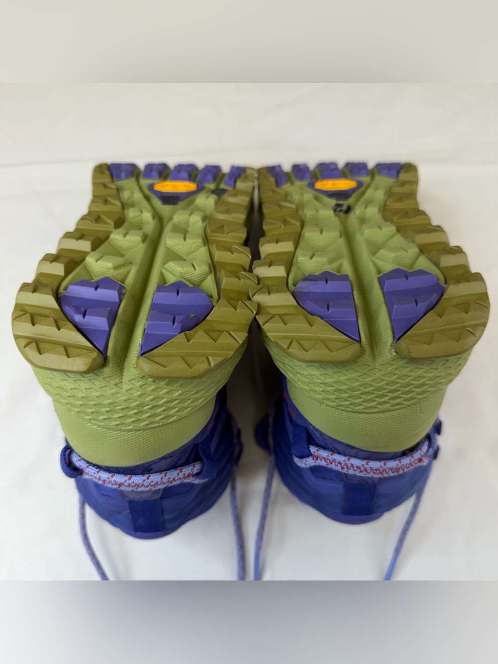 Altra Olympus 5 Mid GTX Boots - Picture 7 of 9